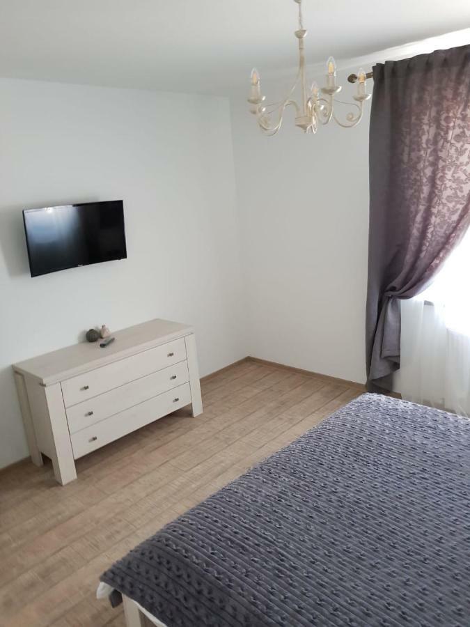 Apartament 2 Camere Ultracentral Римніку-Вилча Екстер'єр фото