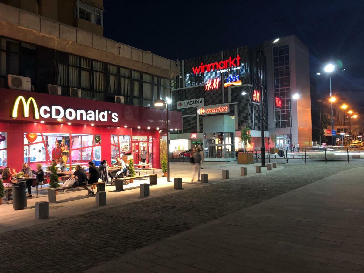 Apartament 2 Camere Ultracentral Римніку-Вилча Екстер'єр фото